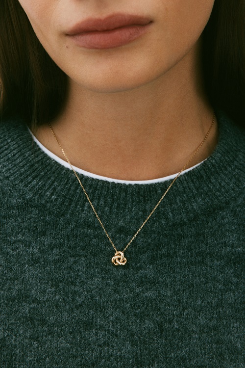 Infinity Knot Necklace S Gold 3