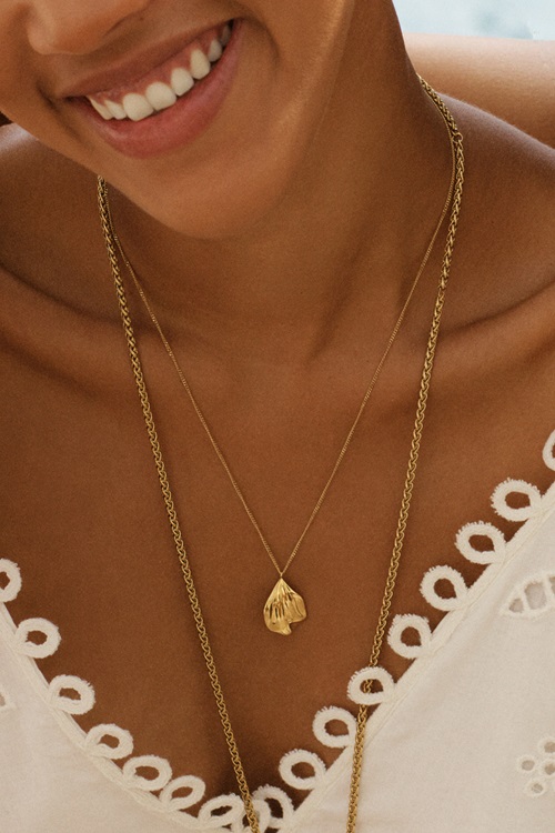 Edblad Petal necklace halsband dam – bild 2