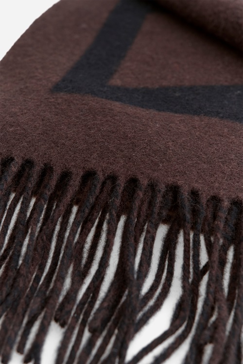 Myrtheiw logo scarf