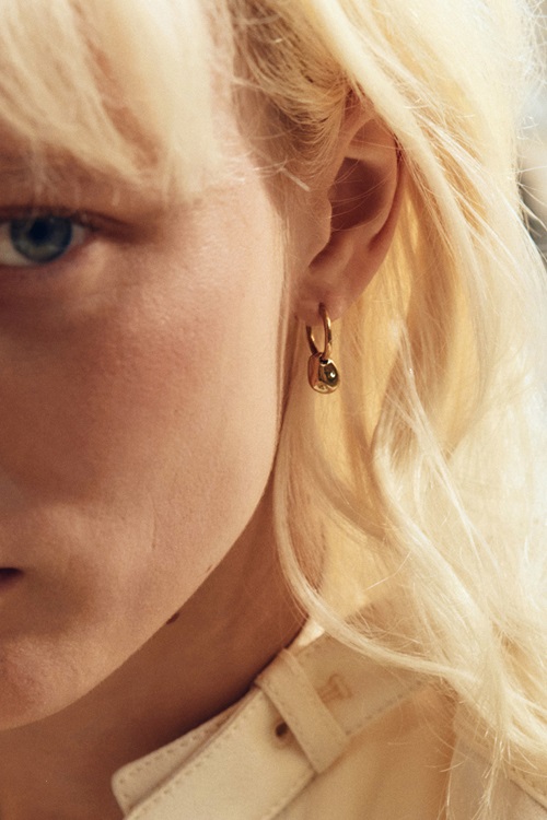 Leora Hoops Gold 9