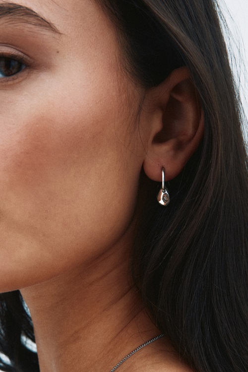 Leora hoops 2