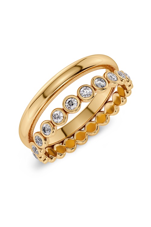 Edblad Grace ring i guld med glittrande stenar