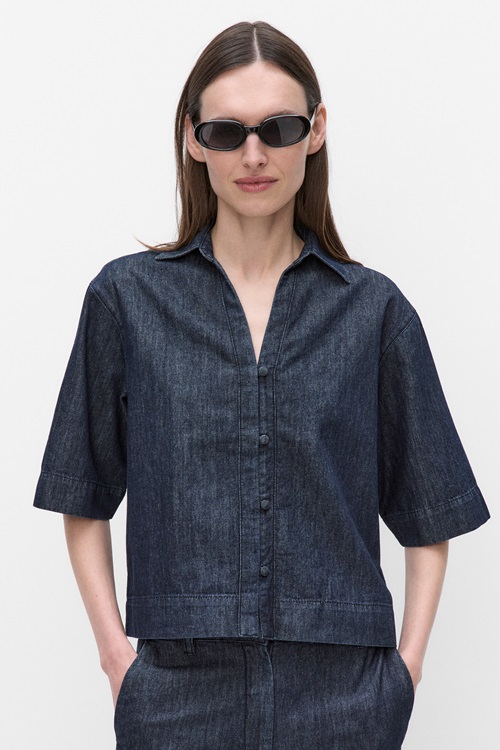 Stockhlm Lilian denimblus med kort ärm – dam
