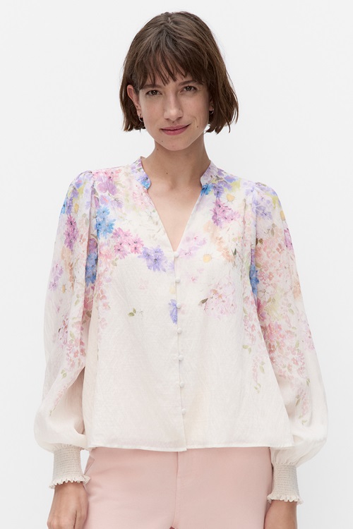 Dobber Vivianne blus med blommönster