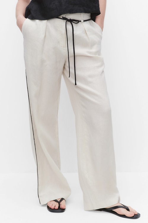 LIGHT BEIGE