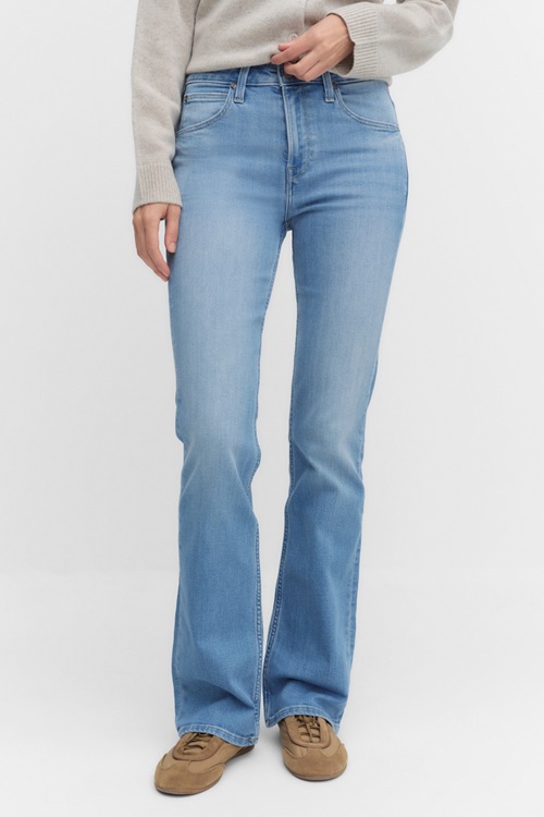 Breese bootcut jeans från Lee med stretch
