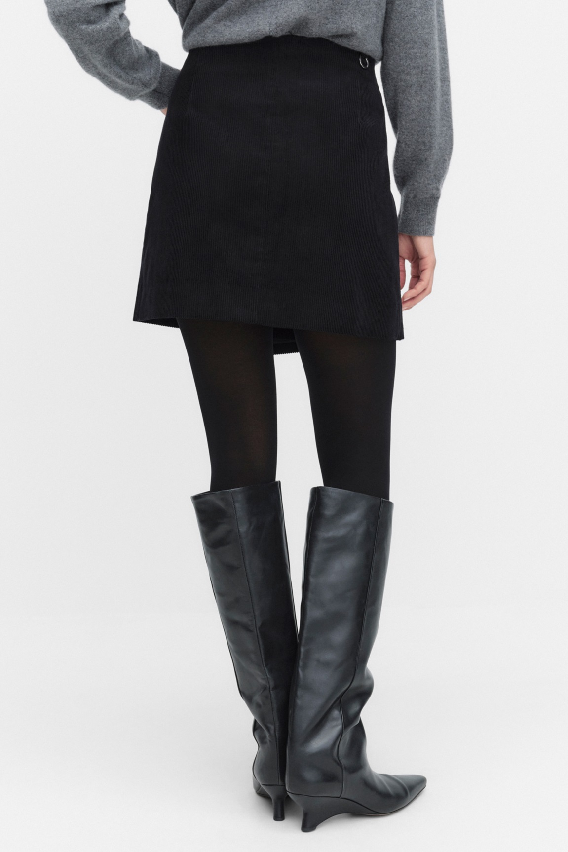 Mila Skirt - Black