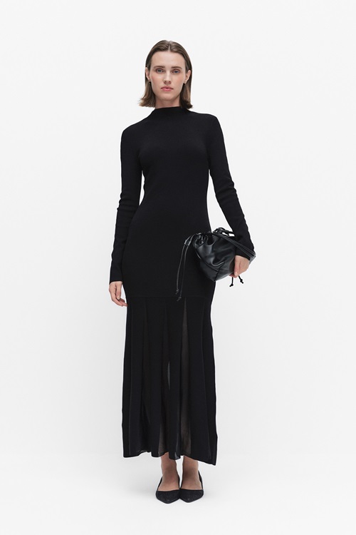 Gestuz Gzthiya Dress Midiklänning Black Dam S MQ Marqet