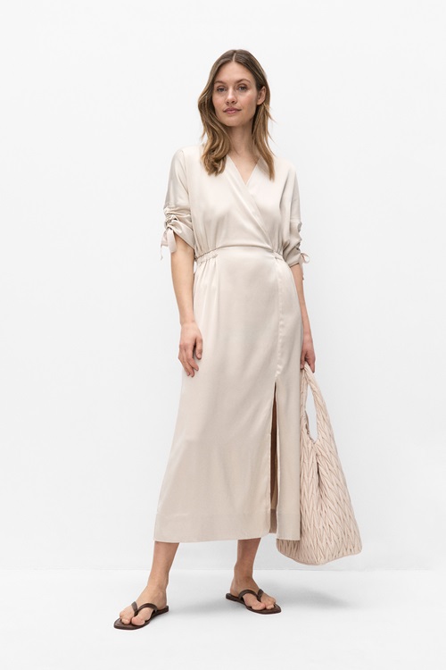 InWear Lakeiw omlottklänning i satin, midi