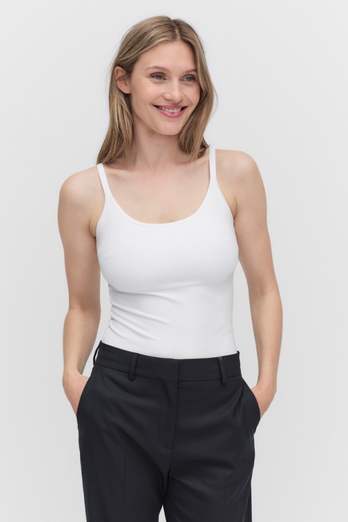 Elin strap top 3
