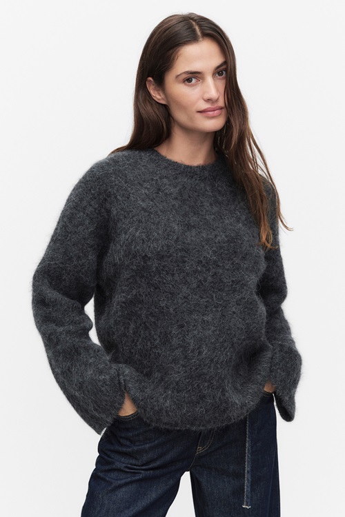 DARK GREY