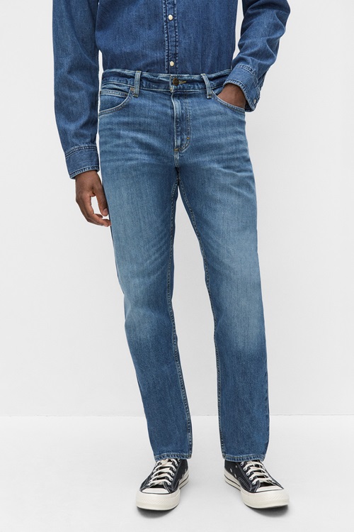 Lee David tapered selvedgejeans i mellanblått