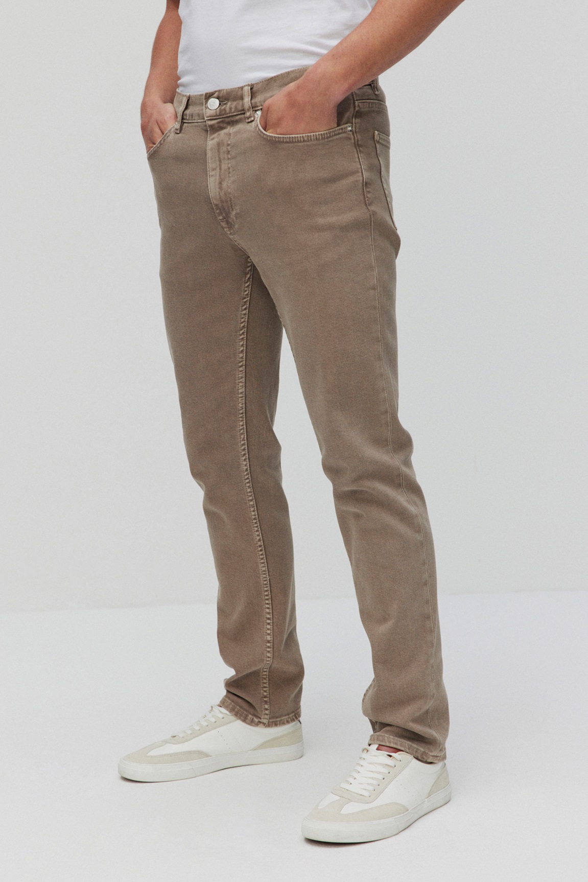 Dobber Post Regular Fit Driftwood | MQ Marqet