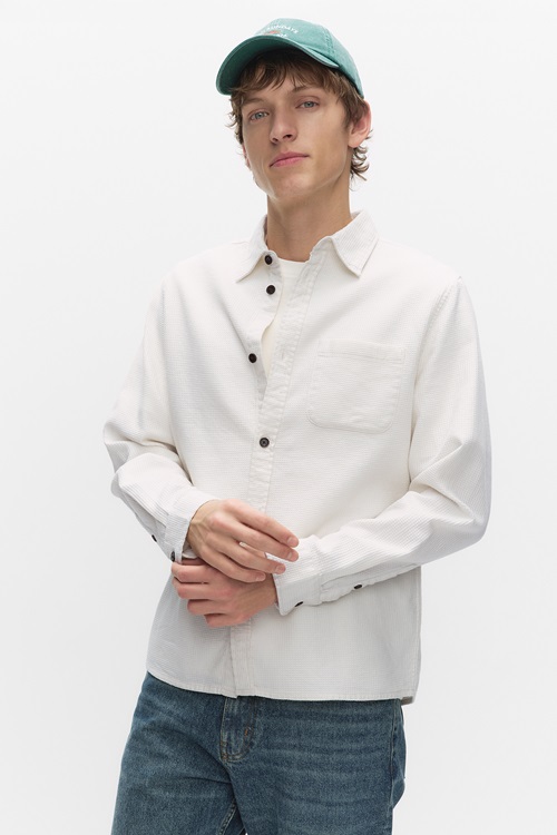 OFF WHITE