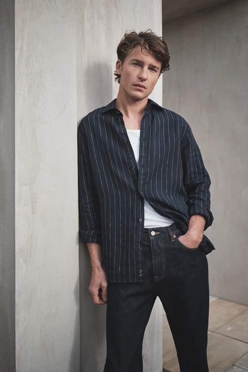 NAVY PINSTRIPE