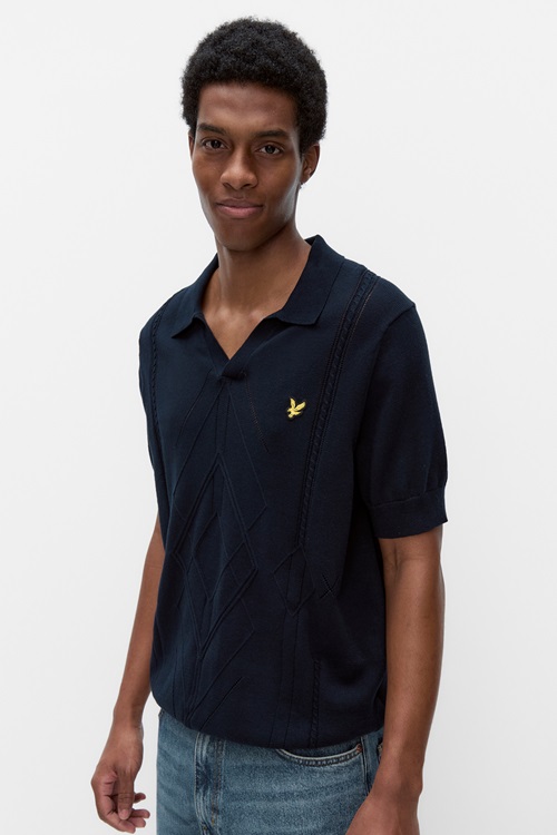 Lyle & Scott Argyle – stickad kortärmad piké, marinblå