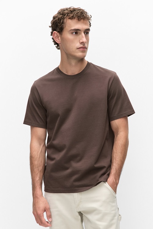 CHOCOLATE BROWN