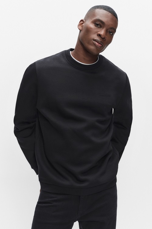 Logo cneck jumper